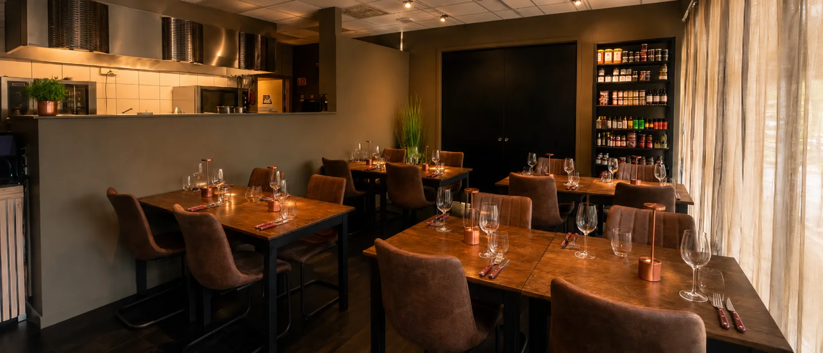 Det intime restaurantrommet hos Trondheim Biffhus på Sluppen
